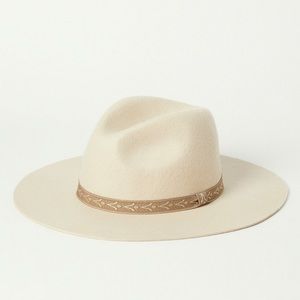 NWT Lucky Brand Ribbon Band Wool Ranger